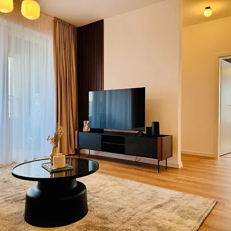 Joy M11-81 Apartmán Temešvár